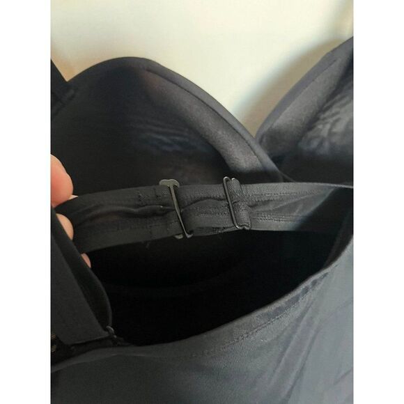 Torrid size 1 1x solid black mesh swim bathing suit one piece - Picture 9 of 9